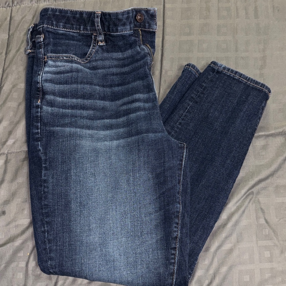 American Eagle Outfitters Dark Blue Jeans